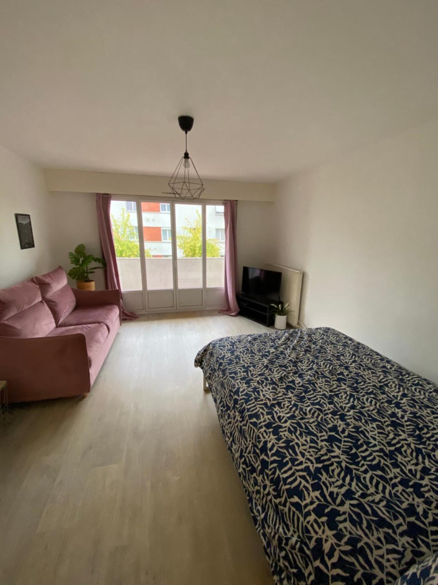 Grand Studio Avec Balcon -4 Personnes-Disneyland- Paris A 10 Minutes Διαμέρισμα Thorigny-sur-Marne Εξωτερικό φωτογραφία